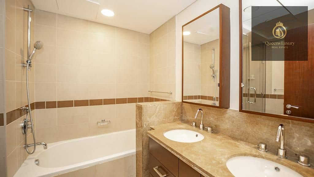 Modern Luxury Apartment | 29 Boulevard Tower 1, Downtown Dubai