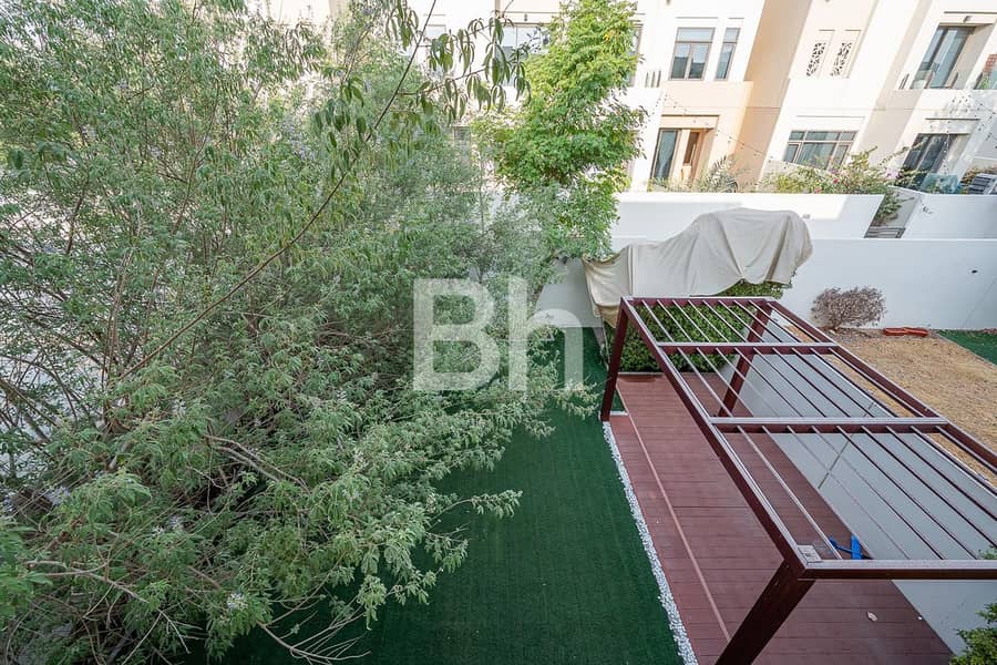 Modern 3BR Townhouse + Maid | Full Furnished | - Image 21