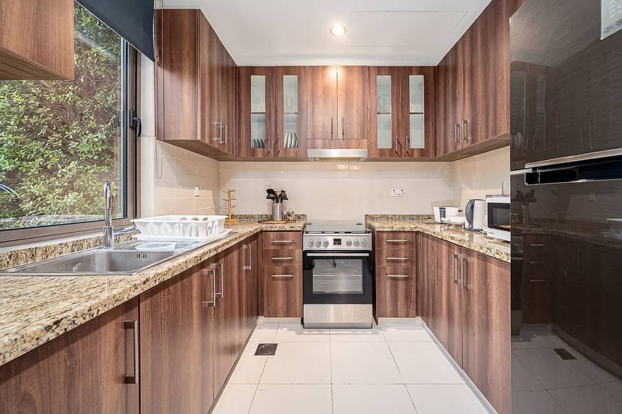 Modern 3BR Townhouse + Maid | Full Furnished | - Image 29