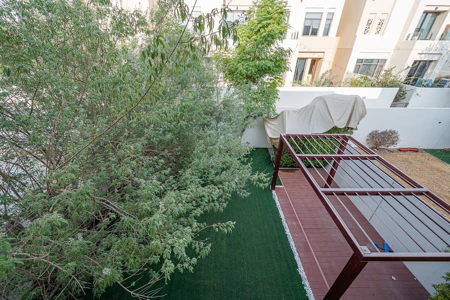 Modern 3BR Townhouse + Maid | Full Furnished | - Image 43