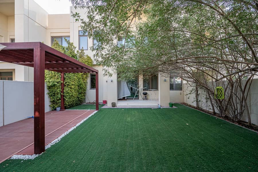 Modern 3BR Townhouse + Maid | Full Furnished | - Image 45