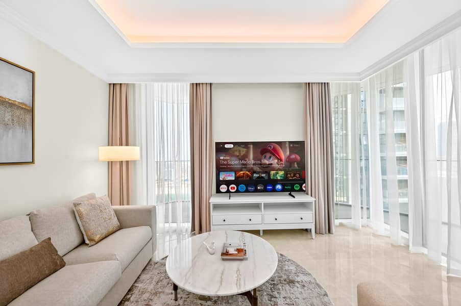 Seaside 2BD in Palace Residence, Emaar Beachfront