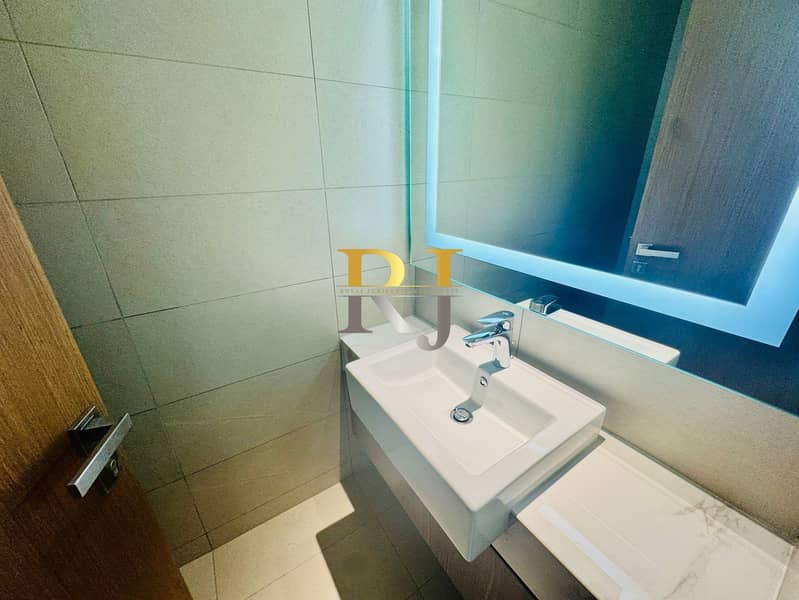 Modern 2 Bedroom Apartment in Azizi Fawad, Al Jaddaf - Image 10