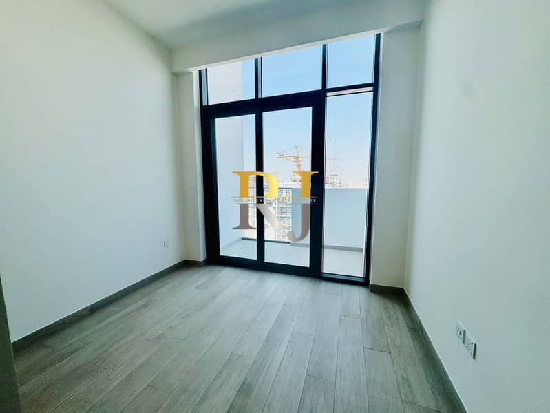 Modern 2 Bedroom Apartment in Azizi Fawad, Al Jaddaf - Image 13