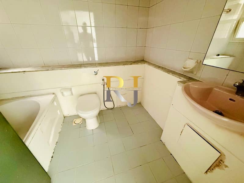 Hot Offer-Ready to move-Prime location. . - Image 13