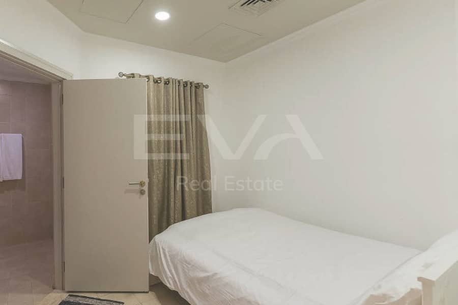 Upgraded | Central Rotunda | Fully Furnished - Image 12