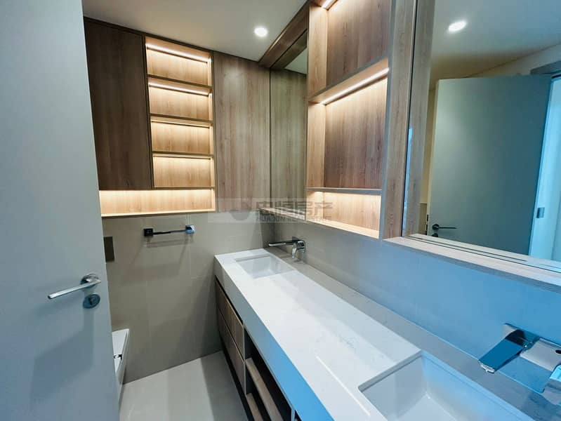 Park View | Best Layout | Ready to Move - Image 6