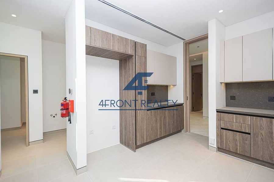 Rare Type B | Ultra Luxury | Superbly Located - Image 13