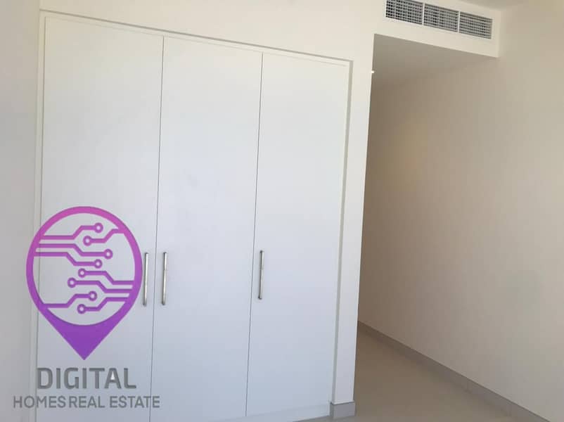 Modern Family Villa in Expo Golf Parkside 1 - Image 8