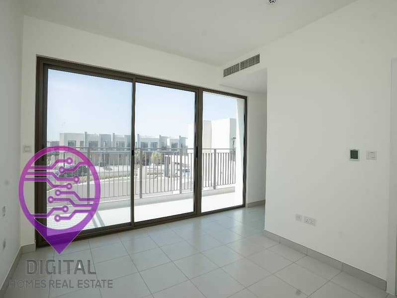 Modern Family Villa in Expo Golf Parkside 1 - Image 19