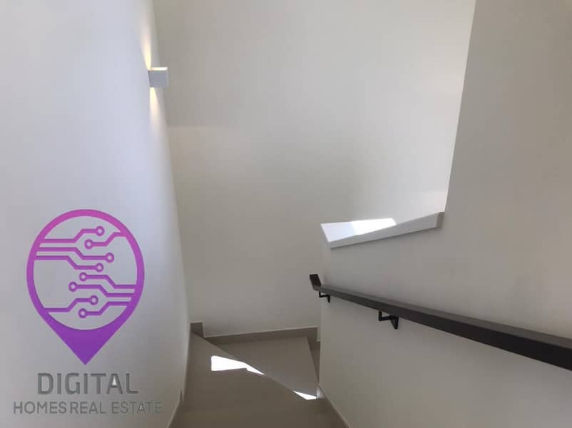 Modern Family Villa in Expo Golf Parkside 1 - Image 27