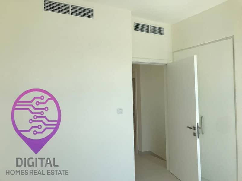 Modern Family Villa in Expo Golf Parkside 1 - Image 30