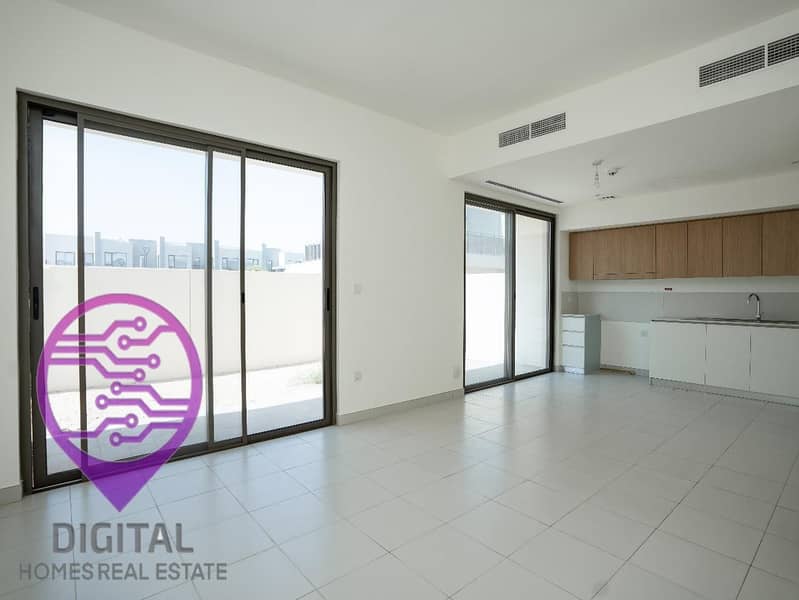 Modern Family Villa in Expo Golf Parkside 1 - Image 32