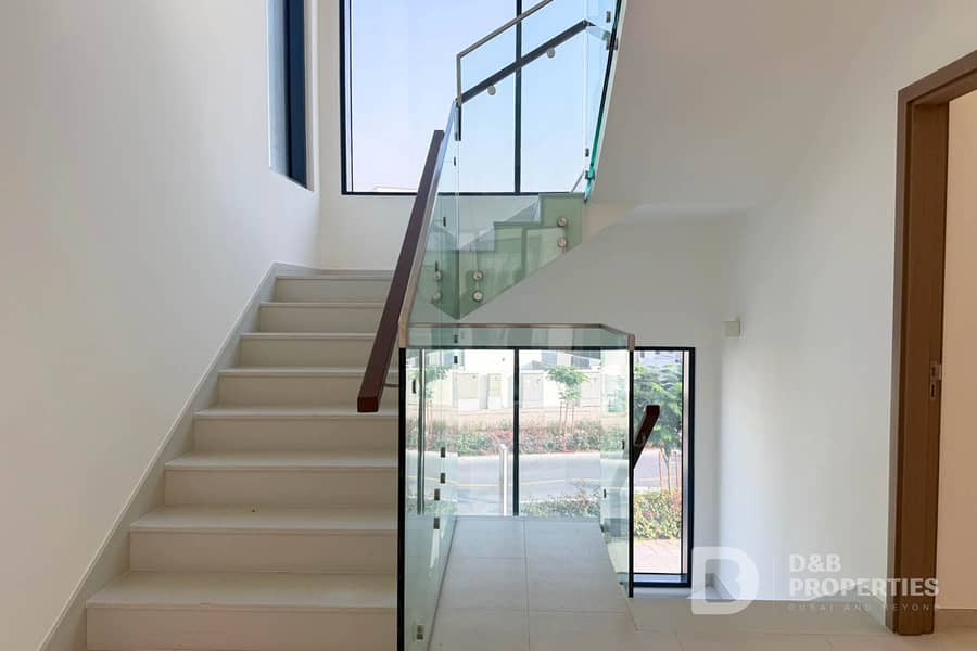 True corner | Standalone Villa | Brand New - Image 11