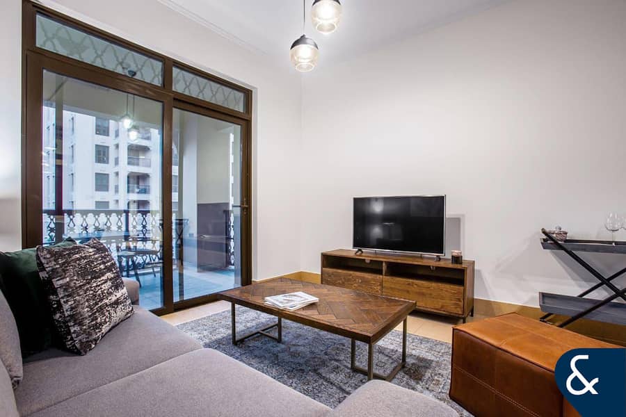 1 Bedroom | Burj Views | Guest Bathroom