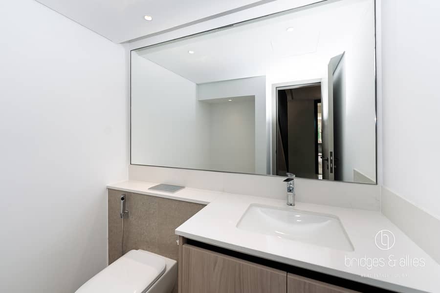 SINGLE ROW | 3 BR | RENTAL | BRAND NEW | - Image 15