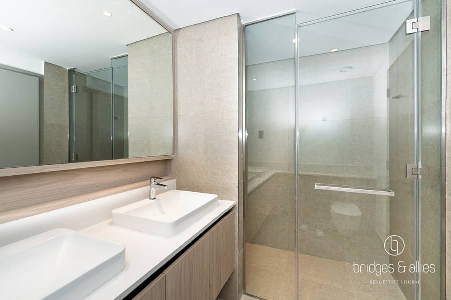 SINGLE ROW | 3 BR | RENTAL | BRAND NEW | - Image 16