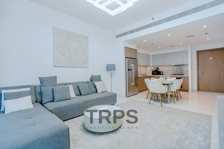 Seaside Residence | Private Beach | Palm View