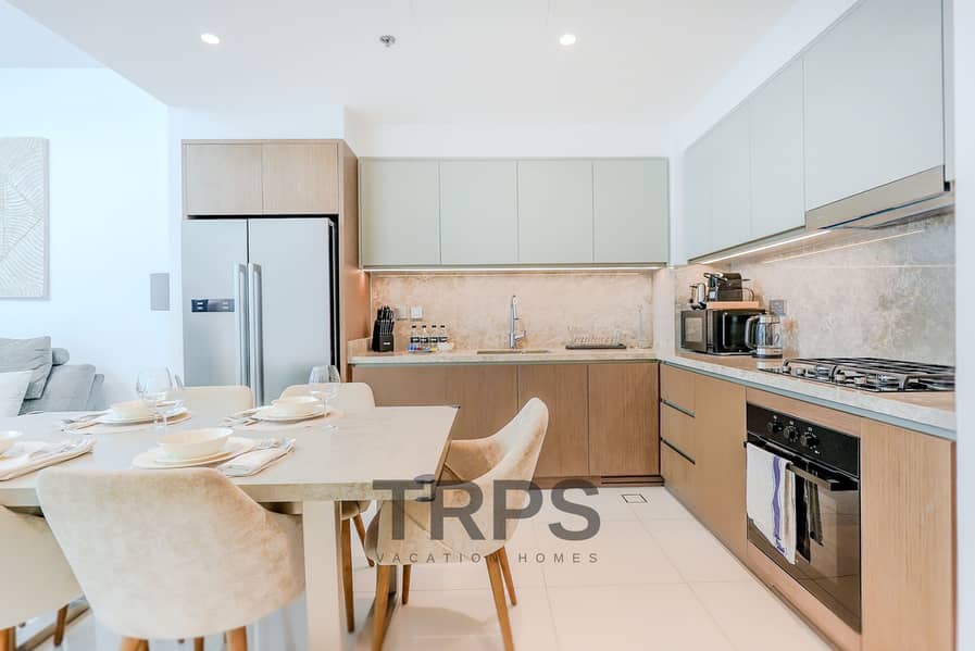 Seaside Residence | Private Beach | Palm View - Image 8