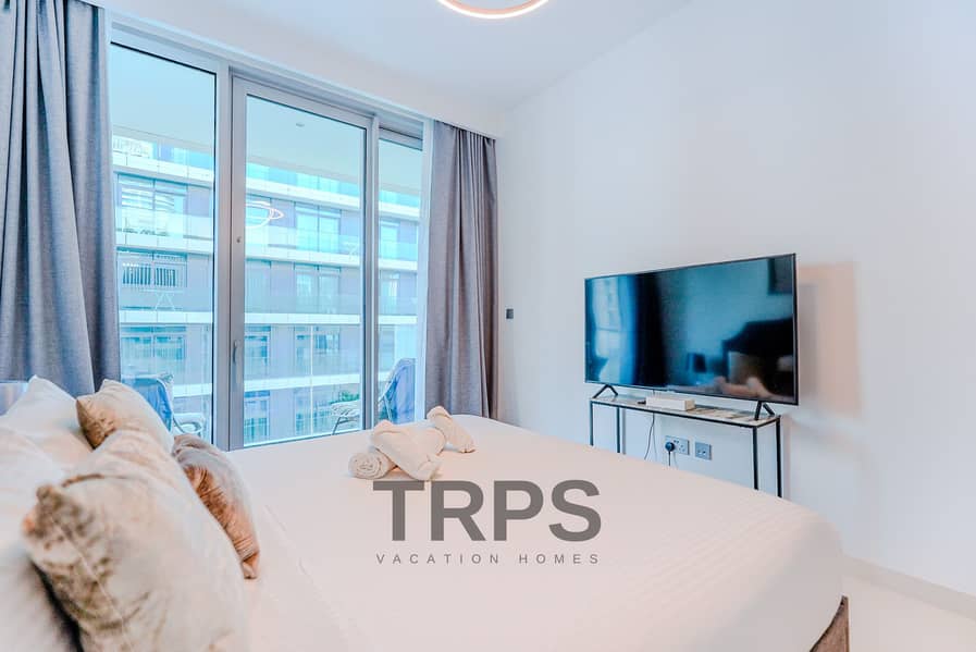 Seaside Residence | Private Beach | Palm View - Image 13