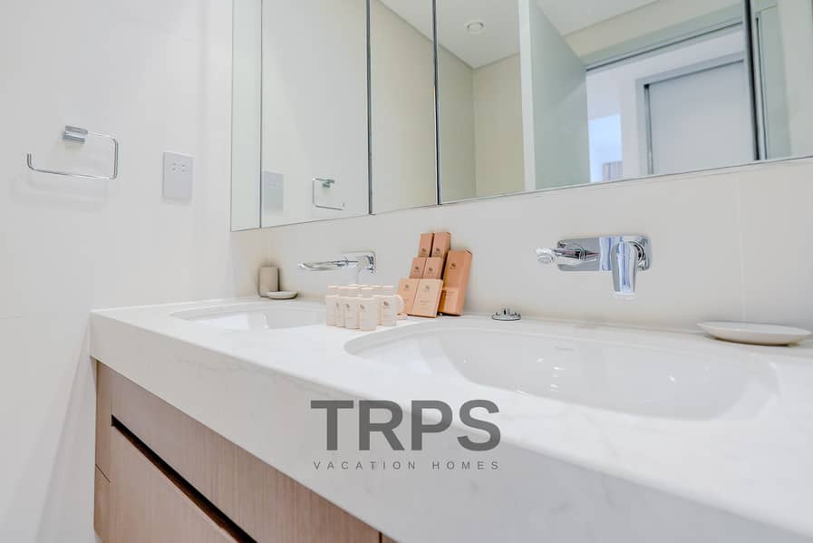 Seaside Residence | Private Beach | Palm View - Image 19