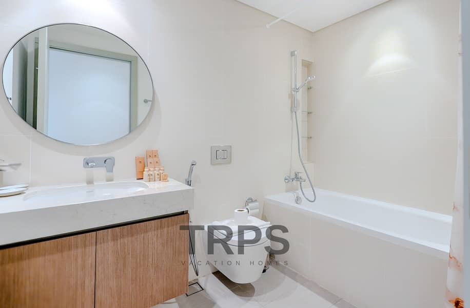 Seaside Residence | Private Beach | Palm View - Image 25