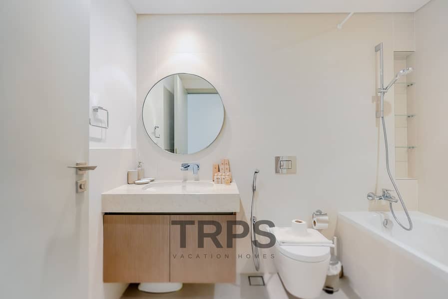 Seaside Residence | Private Beach | Palm View - Image 26