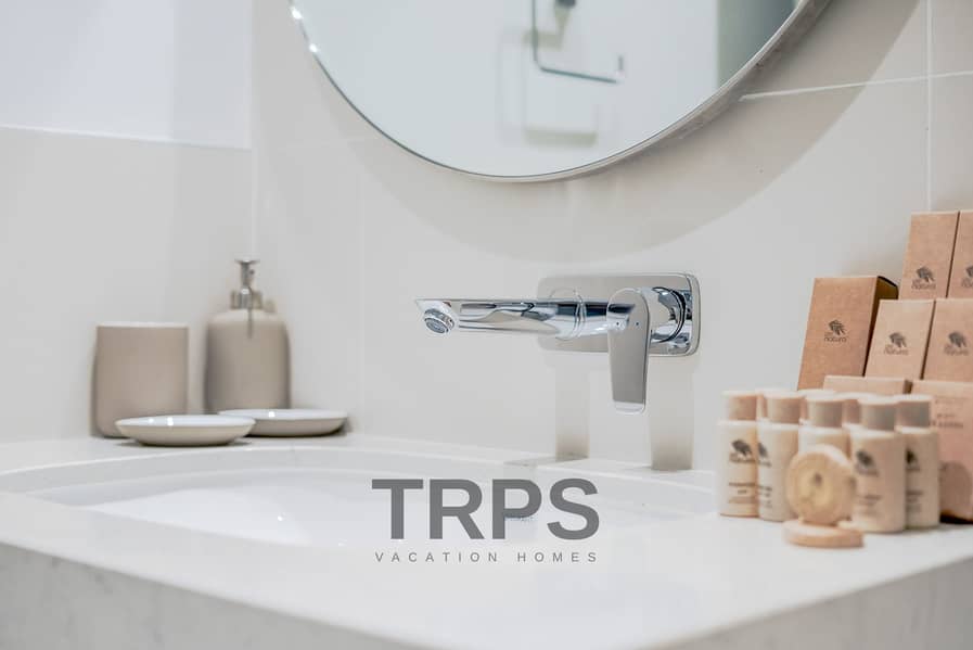 Seaside Residence | Private Beach | Palm View - Image 27