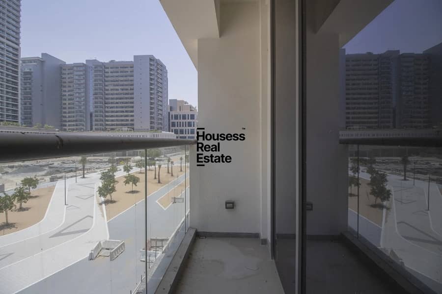 Brand New | Garden and Park View | Luxurious - copy - Image 10