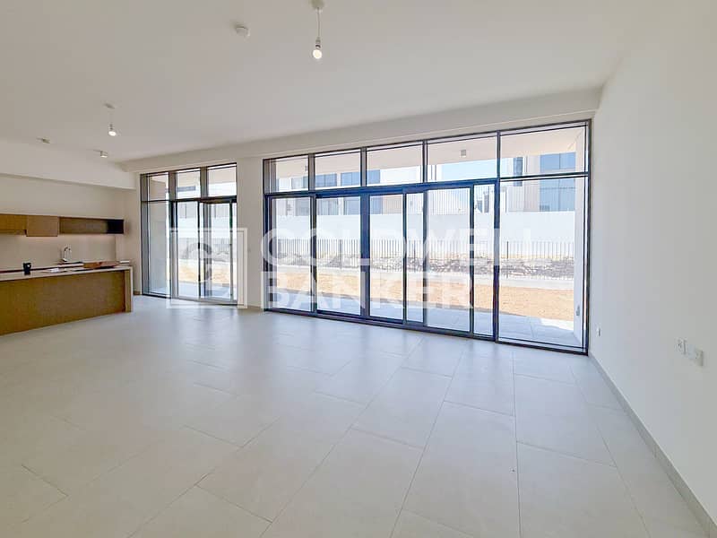 Great Location | Spacious | Big Plot