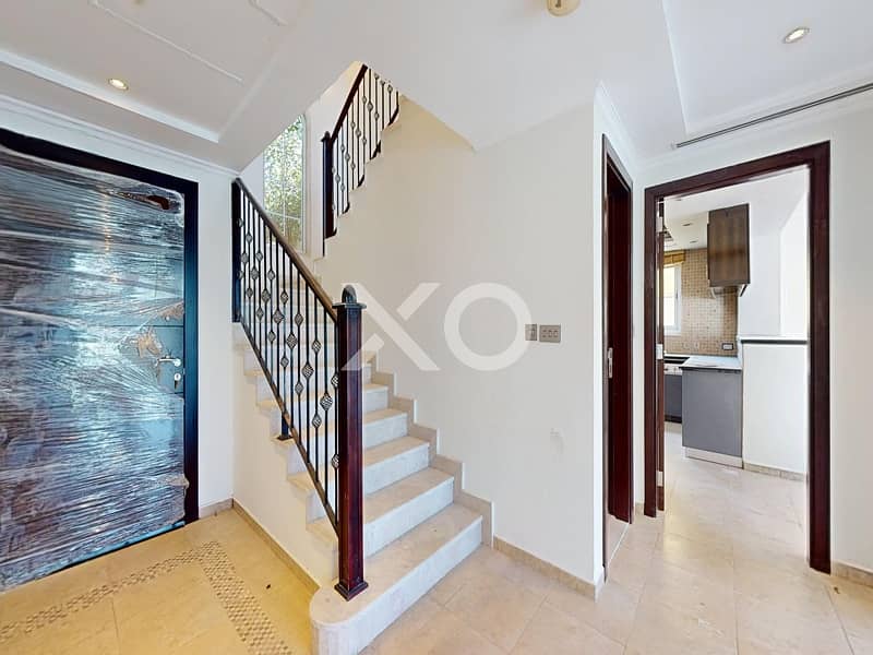 VACANT SOON | SINGLE ROW | CLOSE TO PARK - Image 7