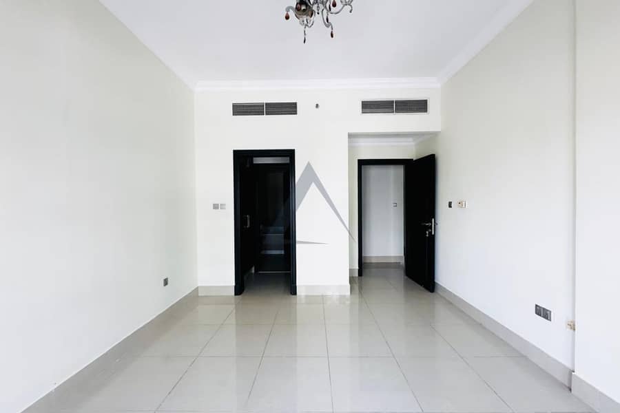 Spacious 2BHK Fully Closed Kitchen Next to JSS School