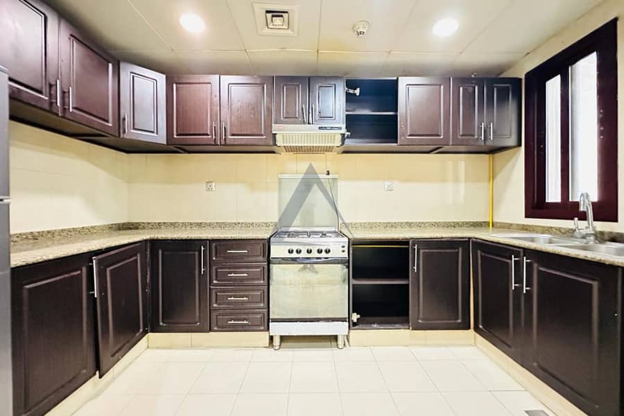 Spacious 2BHK Fully Closed Kitchen Next to JSS School