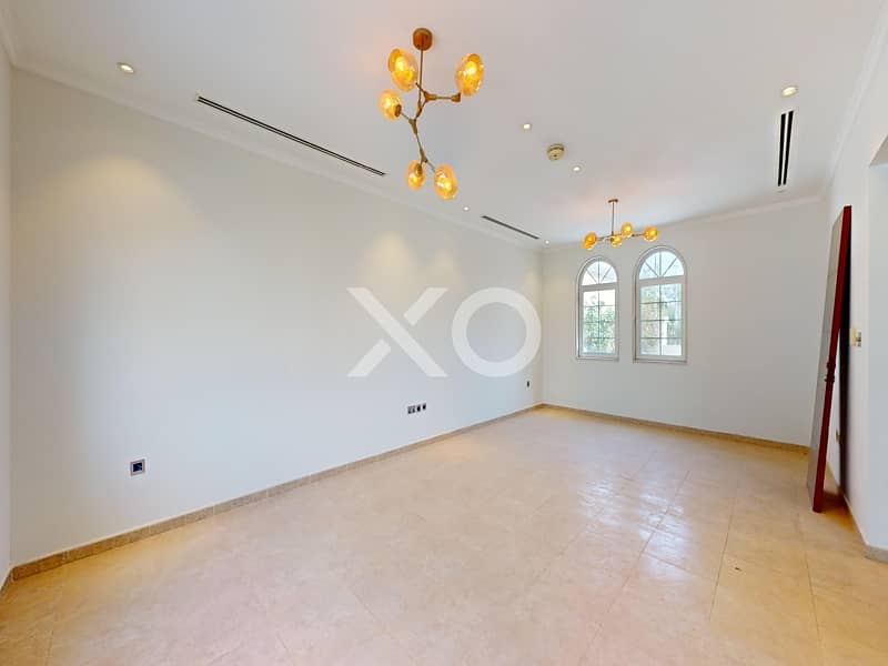 VACANT SOON | SINGLE ROW | CLOSE TO PARK - Image 10