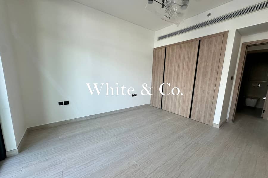 Brand New | Marina Facing | Handover Soon - Image 9