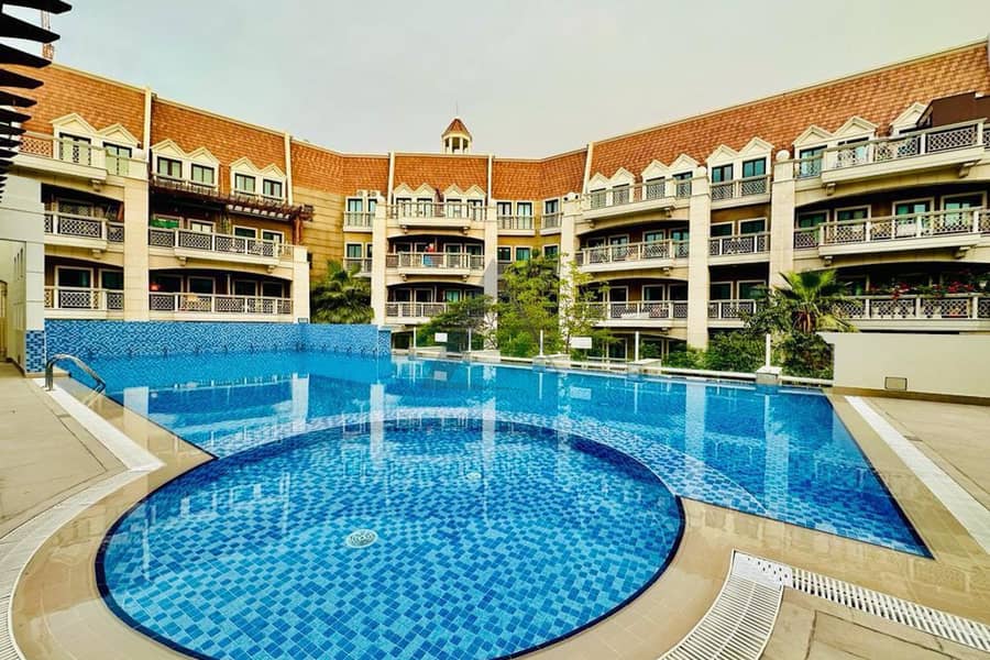 Spacious 2BHK Fully Closed Kitchen Next to JSS School