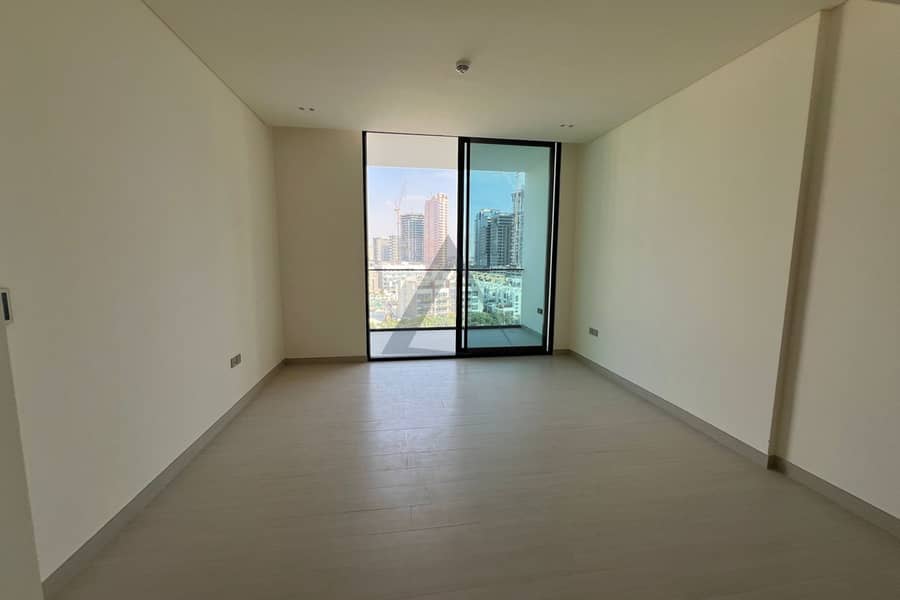 Luxurious 1 BHK| Bright & Spacious| Open Kitchen - Image 7