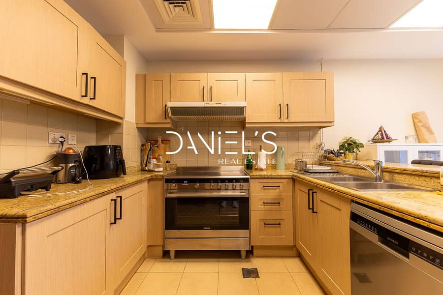 Vacant Soon | 3E | Study Room | Well-Maintained - Image 6