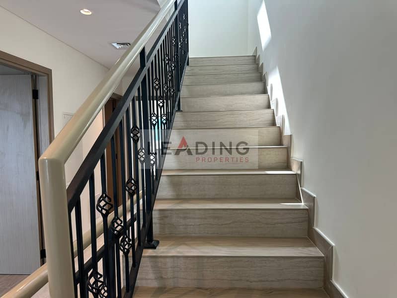 Corner Unit I Brand-new | Unfurnished