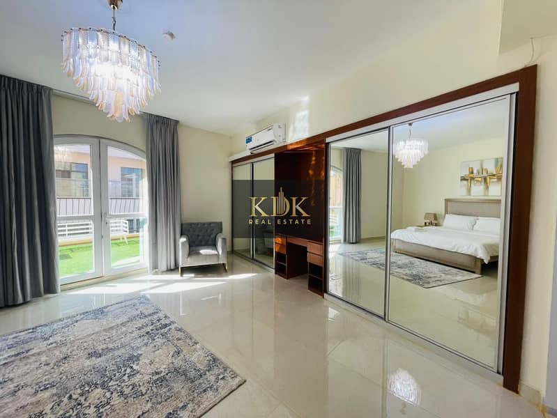 4 bed | Best Ammenities | Spacious - Image 16