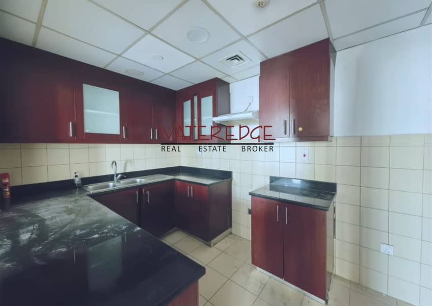 Great Options - Sea/Marina View - Vacant - Image 9