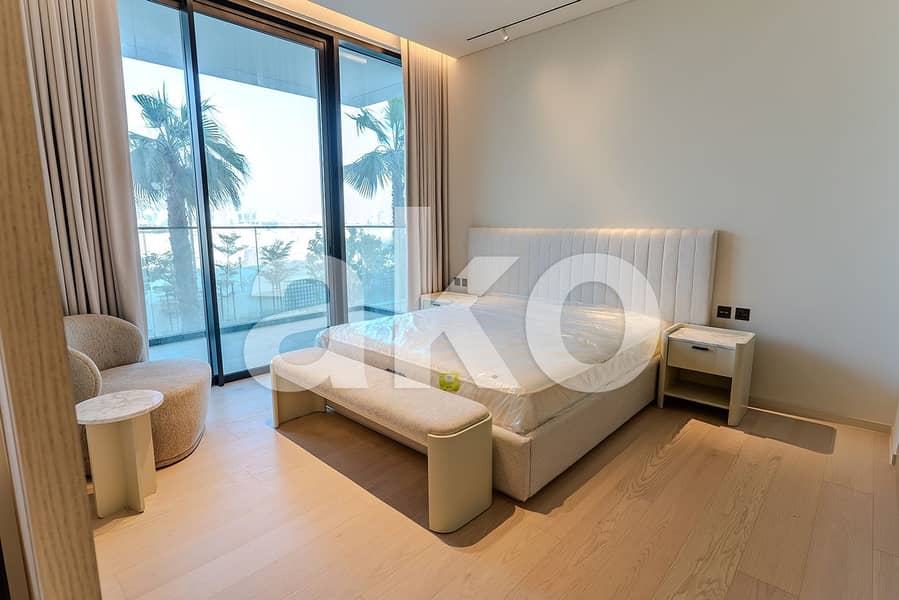 Exclusive Fully Fitted Furnished Studio High Floor - Image 11
