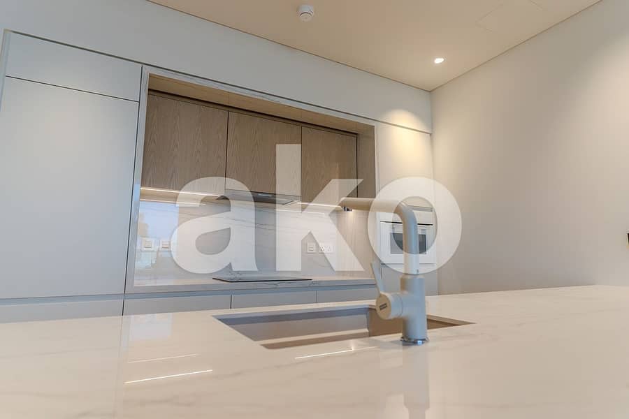 Exclusive Fully Fitted Furnished Studio High Floor - Image 30