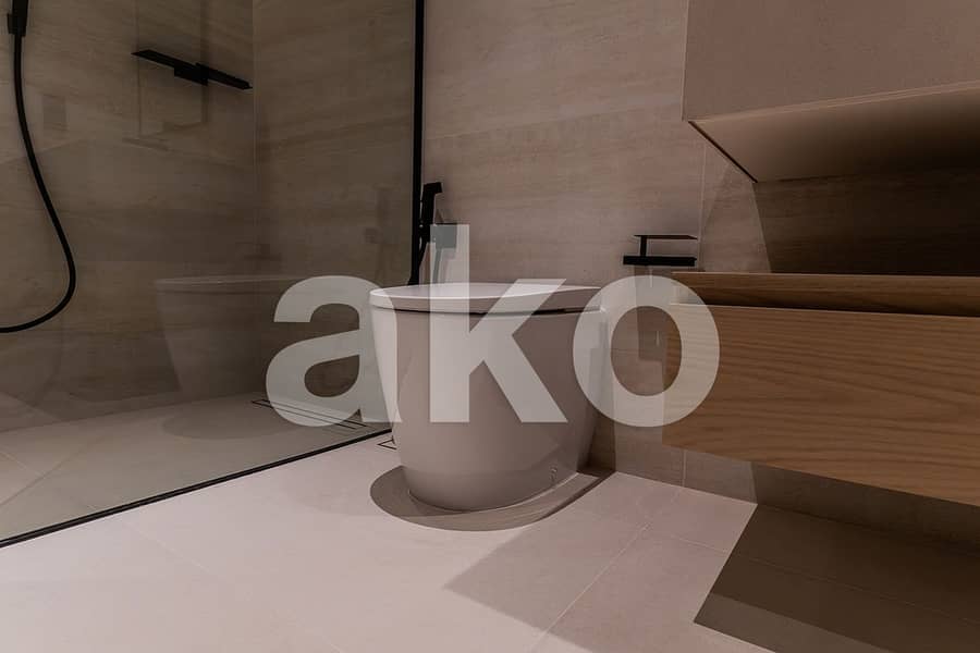 Exclusive Fully Fitted Furnished Studio High Floor - Image 33