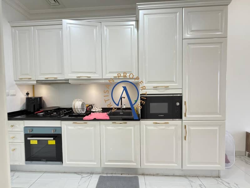 ELEGANT | PRIME LOCATION | FULLY FURNISHED - Image 9