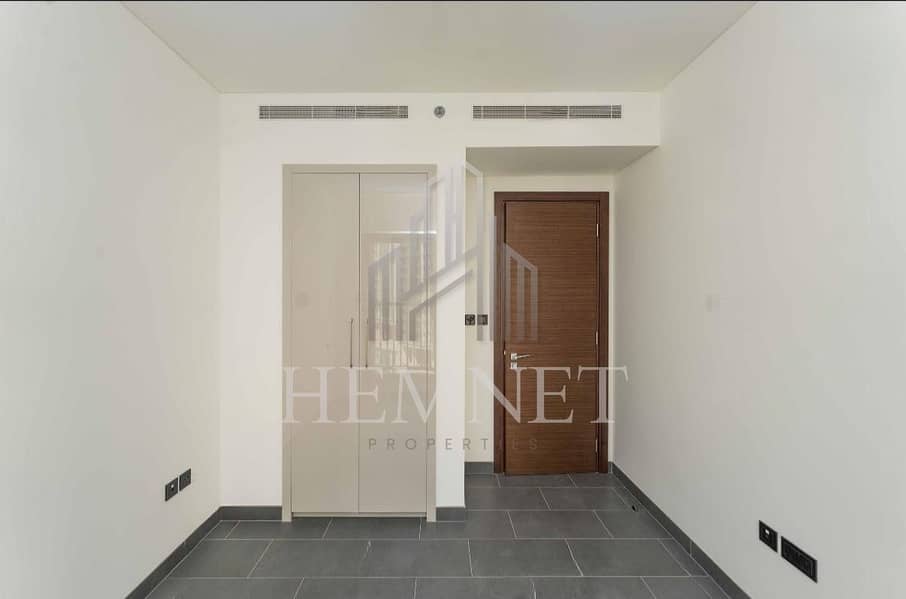 Unfurnished | Vacant | Brand New - Image 8