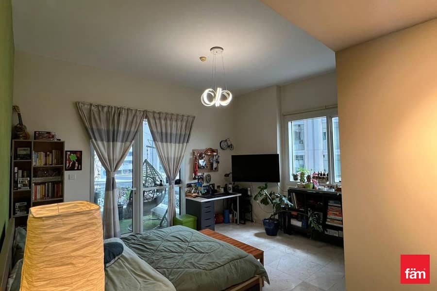 Unique Layout | Terrace Garden | Furnished and VOT - Image 6