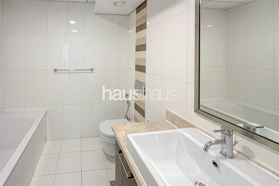 Huge Layout | Boulevard View | Extra Storage Room - Image 15