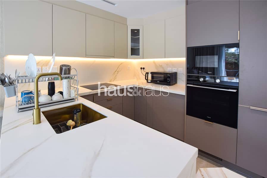 Extended | Upgraded | 2 Bed 3 Bath - Image 14