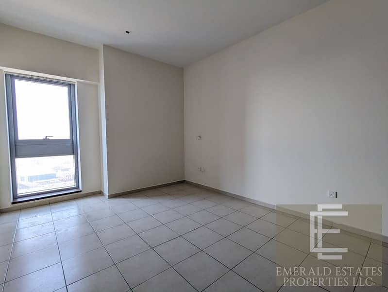 SPACIOUS 2 BR | SHEIKH ZAYED VIEW | HIGH FLOOR - Image 8